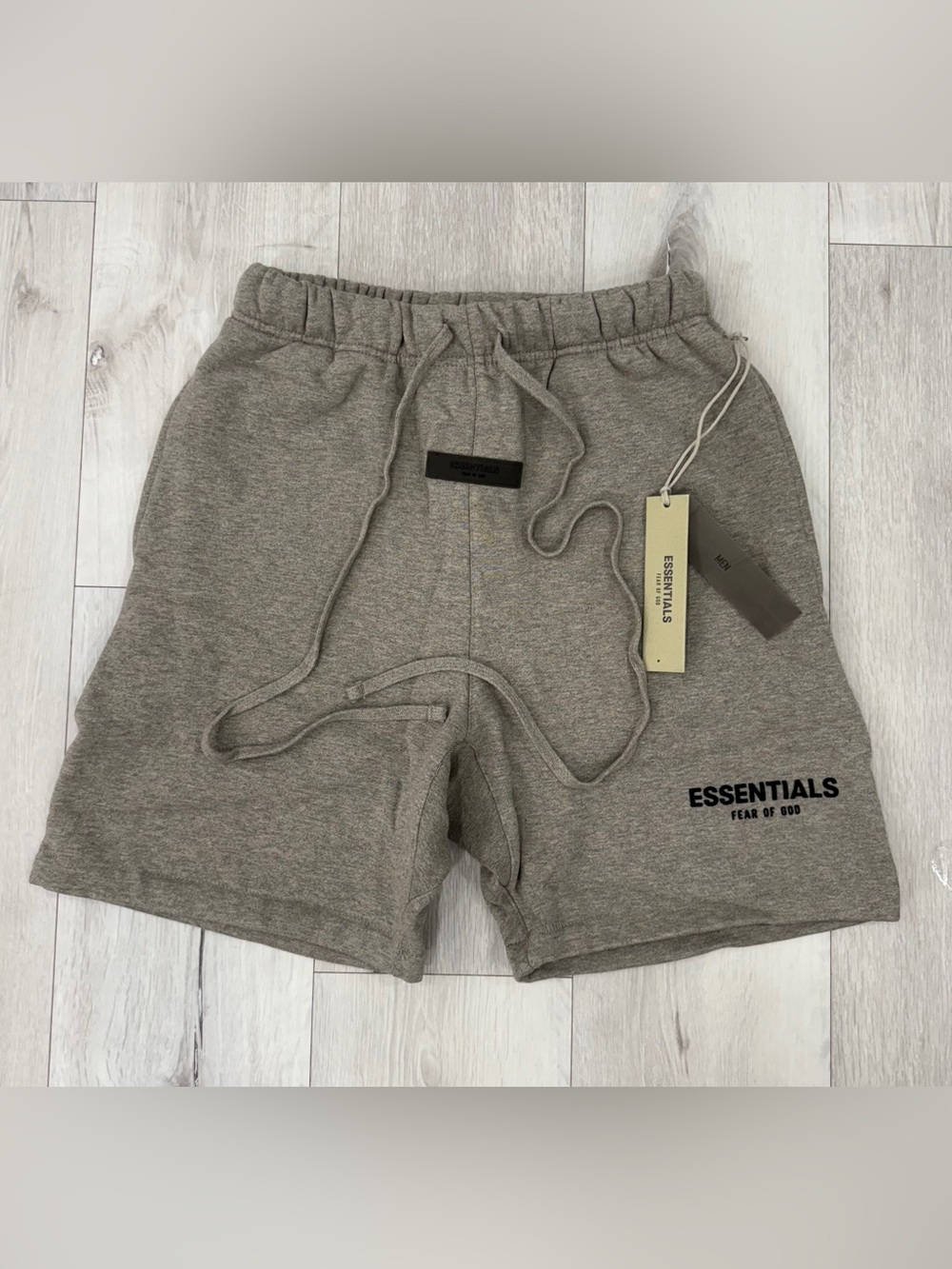 FEAR OF GOD ESSENTIALS Sweat Shorts – Dark Oatmeal🤎| Size XS